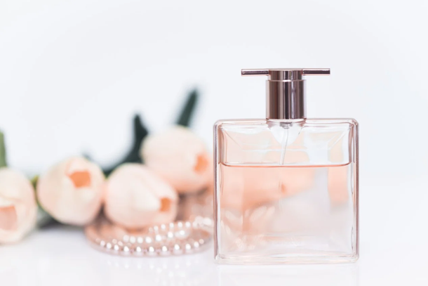 Unlocking the Power of Perfume for Women: Enhance Your Aura